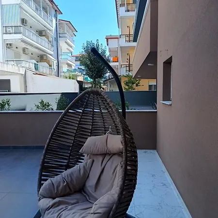 Aqua * Paralía